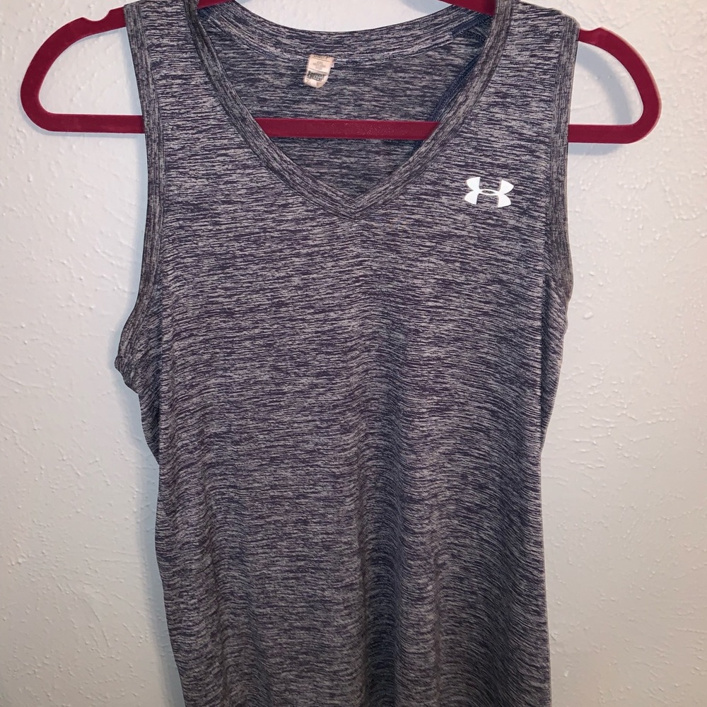 Gray and blue under armour running top